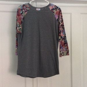 LuLaRoe Randy Shirt/ Large